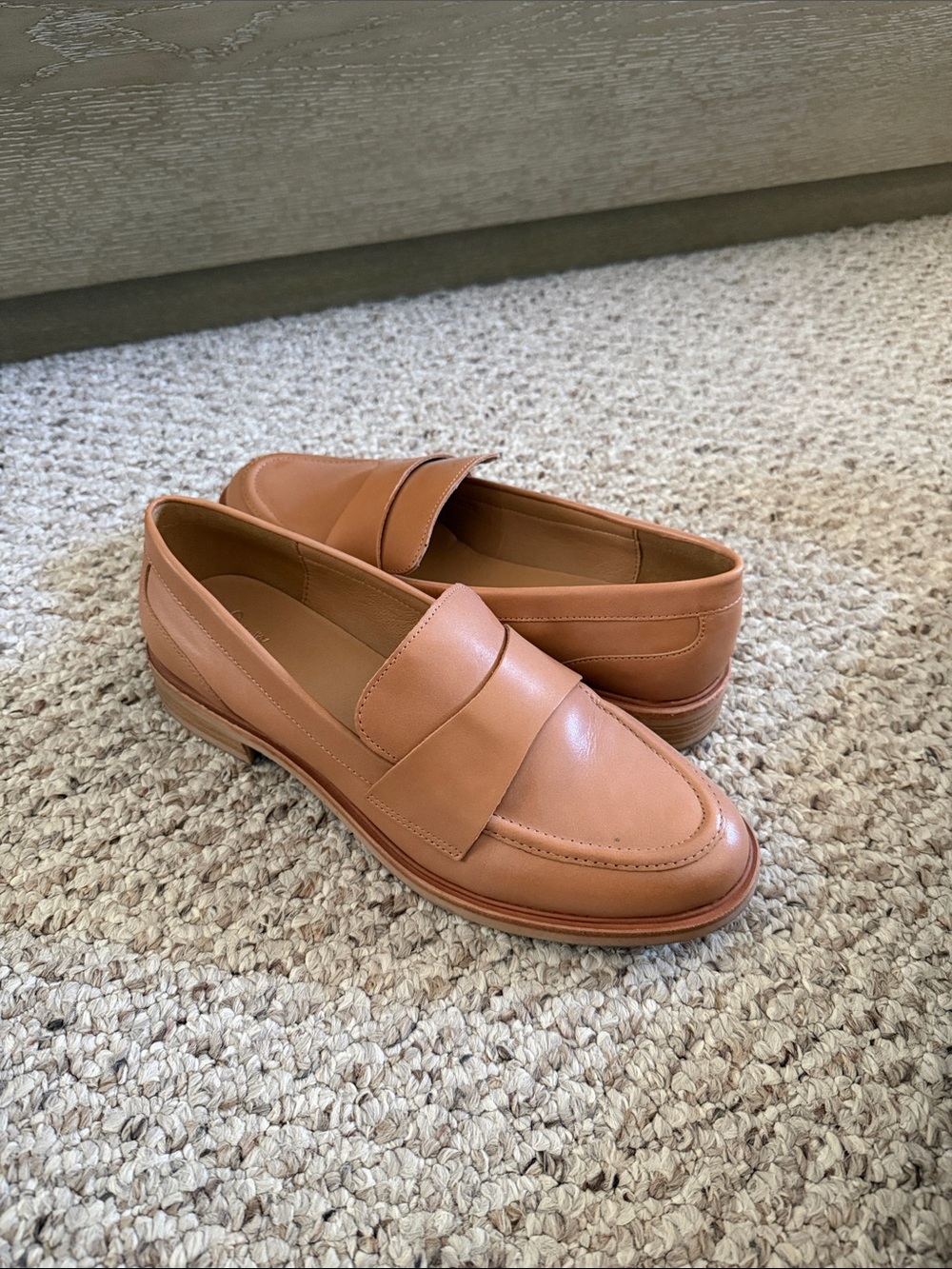 Crown Vintage Women's Cognac Leather Penny Loafers